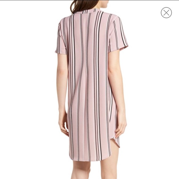 LUSH Hailey Crepe Shift Dress - Picture 2 of 7